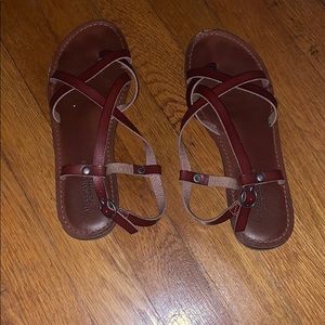 American Eagle size 7 sandals